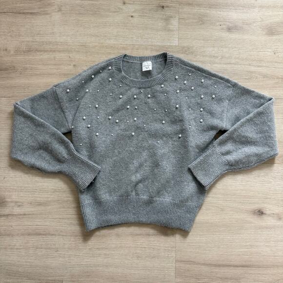 Abercrombie Kids Girls Grey Knit Pearl Detail Sweater Size 15/16 - Picture 1 of 3